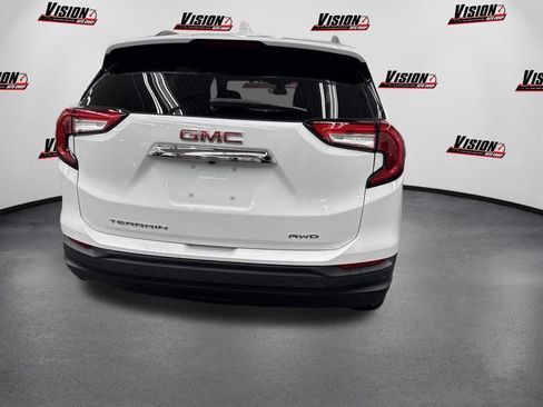 Used 2024 GMC Terrain SLE w/ Driver Convenience Package AWD/4WD image 6