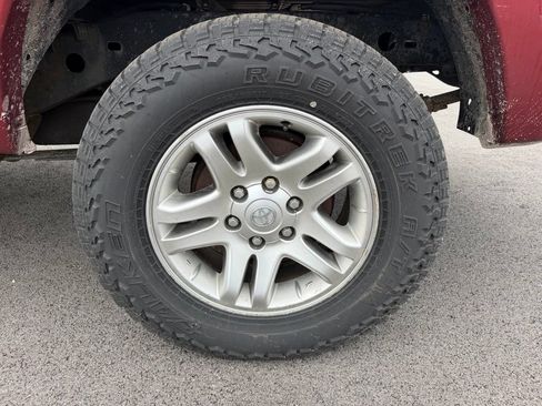 Used 2005 Toyota Tundra Limited RWD image 16