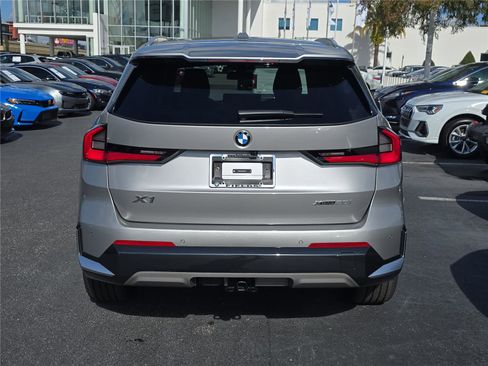 Certified 2025 BMW X1 xDrive28i w/ Convenience Package image 4