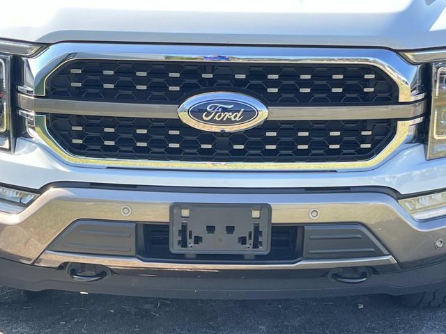 Used 2022 Ford F150 King Ranch w/ Equipment Group 601A High AWD/4WD image 8