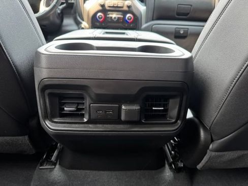 Certified 2021 Chevrolet Silverado 1500 LT Trail Boss w/ Convenience Package II AWD/4WD image 9