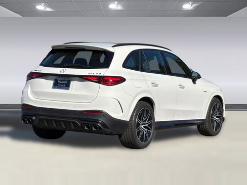 New 2025 Mercedes-Benz GLC 43 AMG 4MATIC image 9