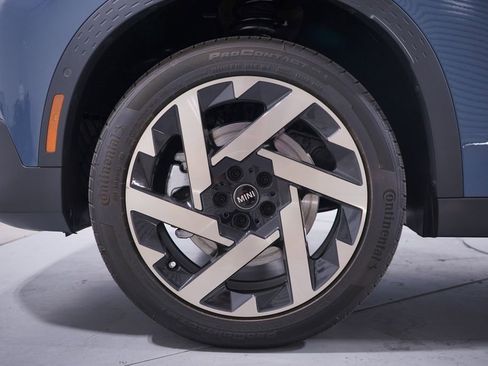 Used 2025 MINI Cooper Countryman S image 2