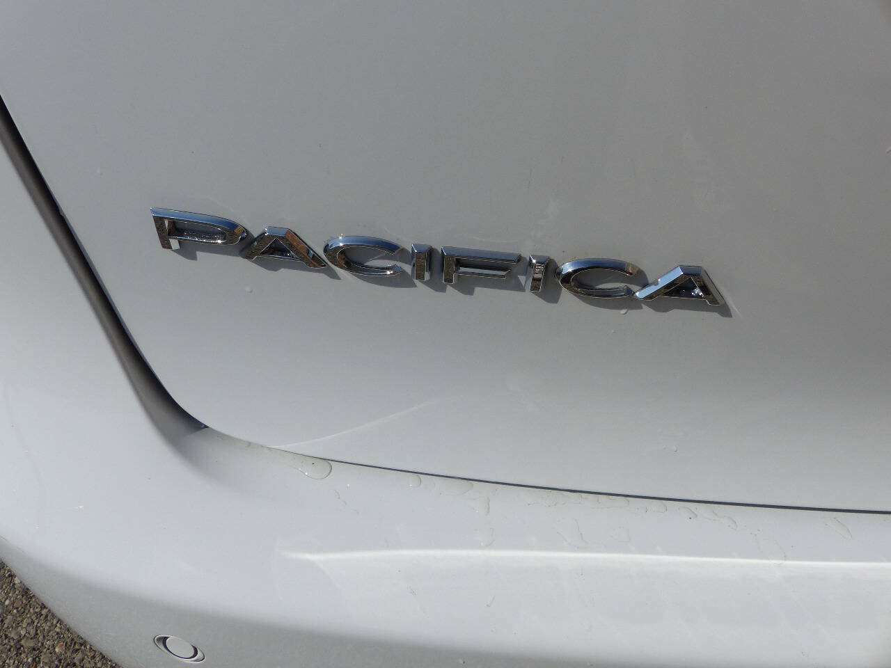 Used 2026 Chrysler Pacifica Select FWD image 9
