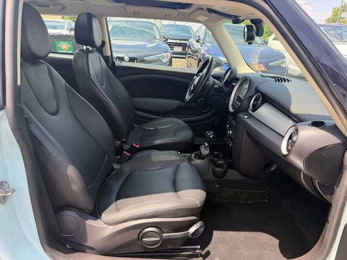 Used 2011 MINI Cooper Hardtop FWD image 11