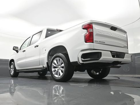 Used 2020 Chevrolet Silverado 1500 Custom w/ Custom Value Package RWD image 25