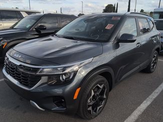 Used 2025 Kia Seltos S video 1