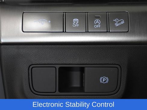 New 2026 Hyundai Kona SE image 9