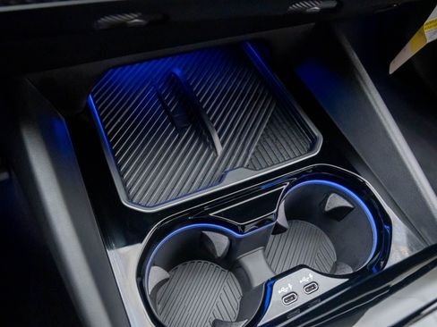 Used 2026 BMW M5 w/ Carbon Package image 15