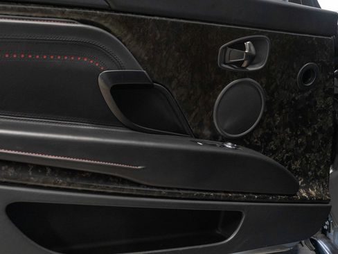 Used 2018 Aston Martin DB11 V12 RWD image 7