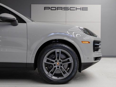 Certified 2026 Porsche Cayenne Coupe image 11
