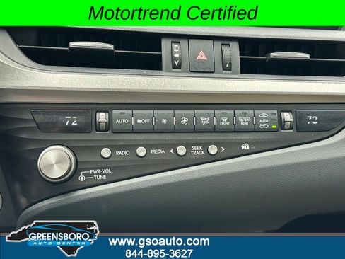 Used 2021 Lexus ES 350 Ultra Luxury w/ Accessory Package 2 FWD image 32