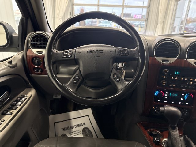 Used 2004 GMC Envoy XL SLT w/ 1SD Preferred Equipment Group AWD/4WD image 13