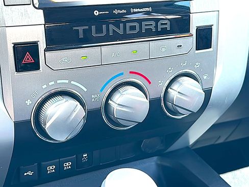 Used 2021 Toyota Tundra SR5 w/ SR5 Upgrade Package image 33