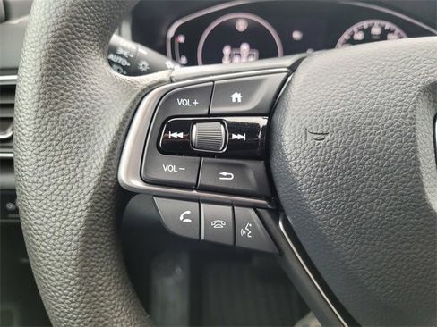 Used 2022 Honda Accord LX image 27