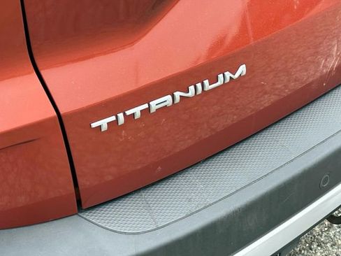 Used 2020 Ford Escape Titanium AWD/4WD image 11