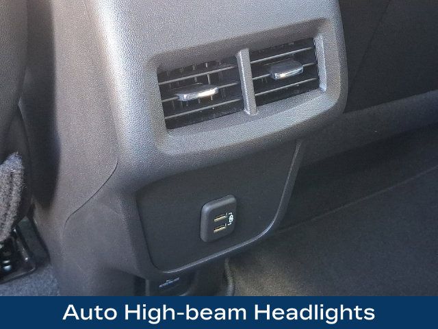 Used 2024 Chevrolet Equinox RS w/ RS Leather Package AWD/4WD image 21
