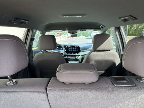 Used 2026 Chevrolet Equinox LT w/ LPO, Floor Liner Package FWD image 19