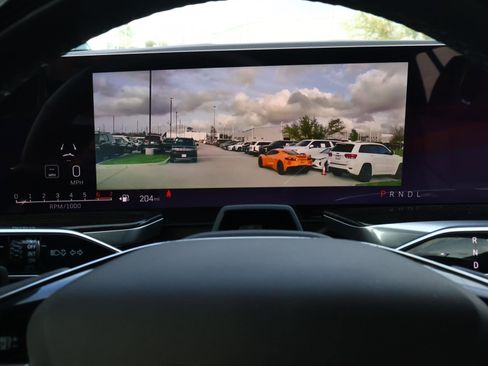 Used 2025 Cadillac Escalade Premium Luxury image 33