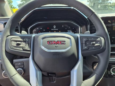 Used 2024 GMC Sierra 1500 Elevation image 22