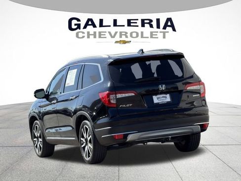 Used 2021 Honda Pilot Touring image 5