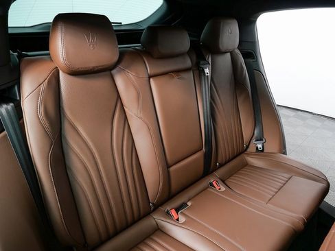 New 2025 Maserati Grecale GT image 21