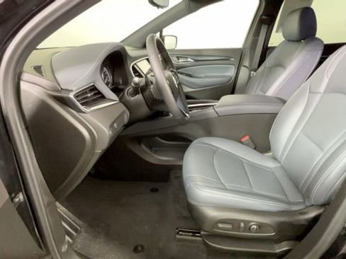 Used 2022 Buick Enclave Essence w/ Sport Touring Edition FWD image 20