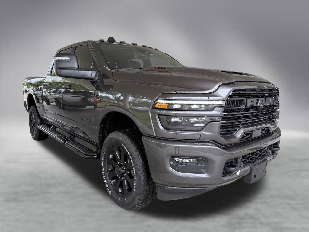 Used 2025 RAM 2500 Laramie AWD/4WD image 2