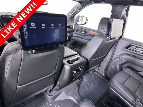 Used 2025 GMC Yukon Denali w/ Denali Reserve Package image 22