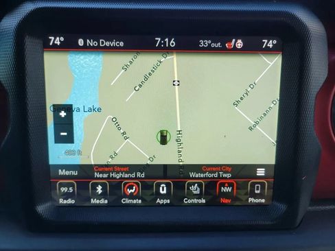Used 2018 Jeep Wrangler Unlimited Rubicon w/ Dual Top Group AWD/4WD image 23