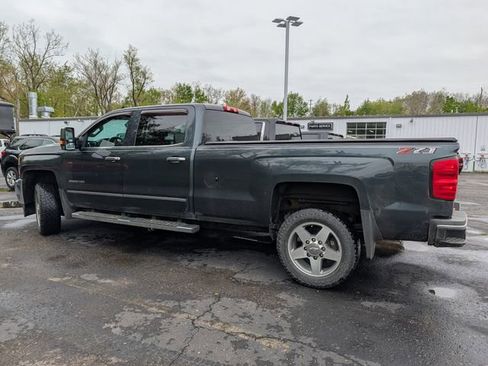 Used 2019 Chevrolet Silverado 2500 LTZ w/ Duramax Plus Package AWD/4WD image 2