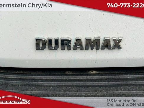 Used 2022 Chevrolet Suburban RST image 24