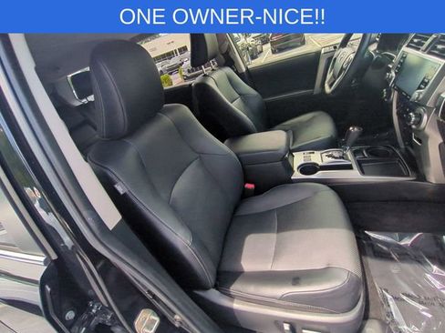 Used 2022 Toyota 4Runner Limited RWD image 37