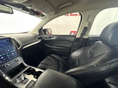Used 2023 Ford Edge Titanium AWD/4WD image 27