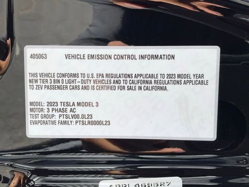 Used 2023 Tesla Model 3 Performance image 8