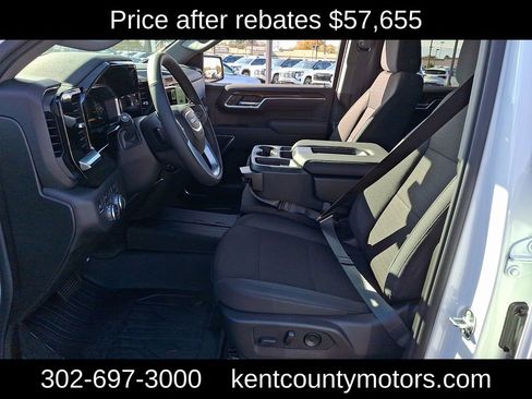 New 2026 GMC Sierra 1500 SLE image 15