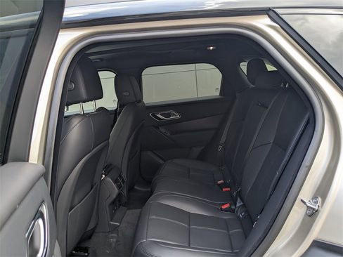 New 2026 Land Rover Range Rover Velar Dynamic SE image 14