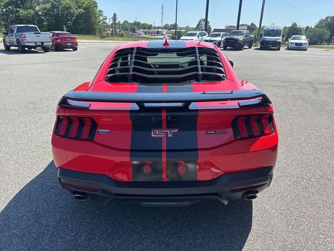 Used 2024 Ford Mustang GT RWD image 7