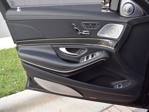 Used 2015 Mercedes-Benz S 63 AMG 4MATIC Sedan image 70