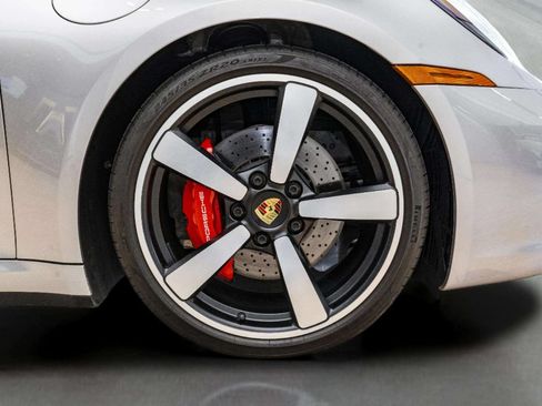 Used 2020 Porsche 911 Carrera 4S AWD/4WD image 60