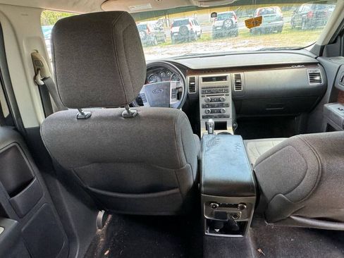 Used 2011 Ford Flex SEL FWD image 15