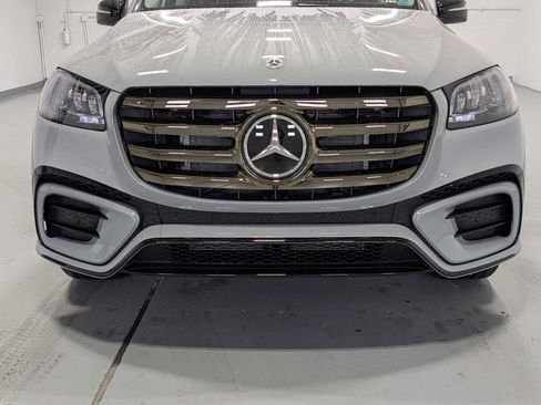 New 2026 Mercedes-Benz GLS 450 4MATIC image 2