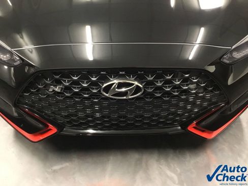 Used 2019 Hyundai Veloster N N w/ Performance Package image 14