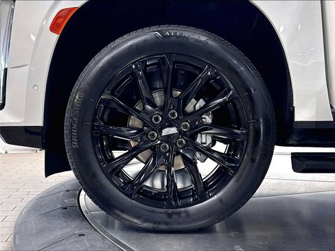 Used 2024 Cadillac Escalade Sport w/ LPO, ONYX Package AWD/4WD image 13