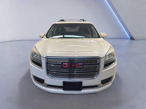 Used 2013 GMC Acadia Denali image 2