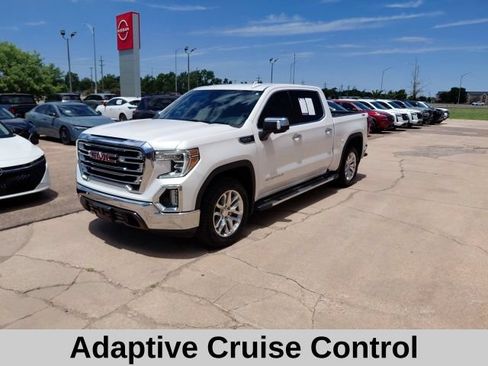 Used 2021 GMC Sierra 1500 SLT w/ SLT Premium Plus Package AWD/4WD image 9