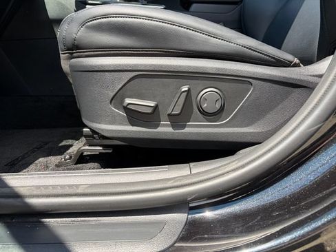 Certified 2023 Kia Sportage EX AWD/4WD image 9