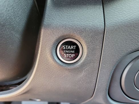 Used 2024 Nissan Frontier Pro-X w/ Tow Package image 13