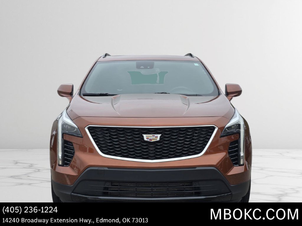 Used 2019 Cadillac XT4 Sport w/ Cold Weather Package FWD image 2