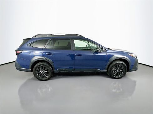 Used 2024 Subaru Outback Onyx Edition image 8